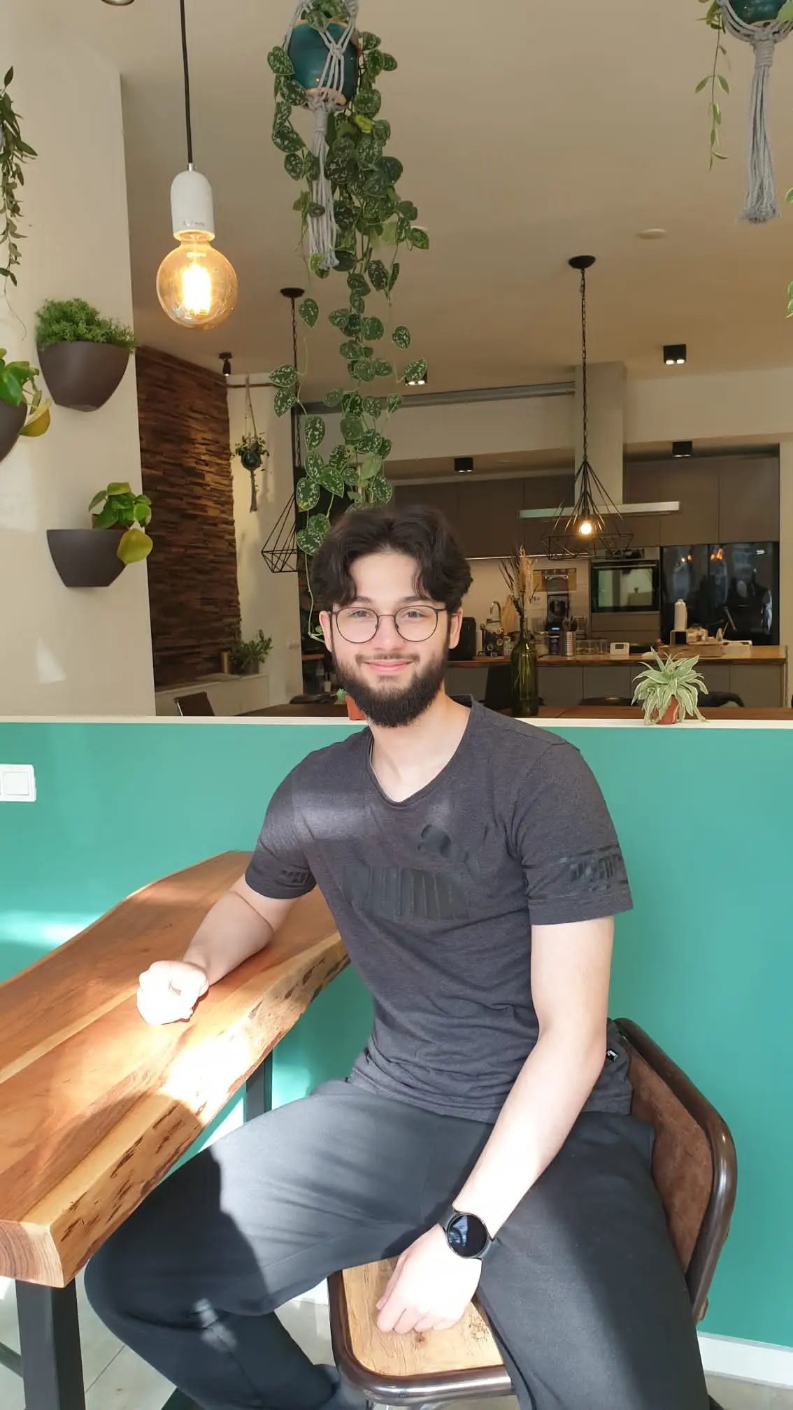 Ugur, sports physiotherapist at BeyondPhysio Amsterdam